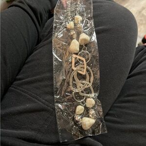 Paparazzi Cream and Silver Necklace with Elegant Design